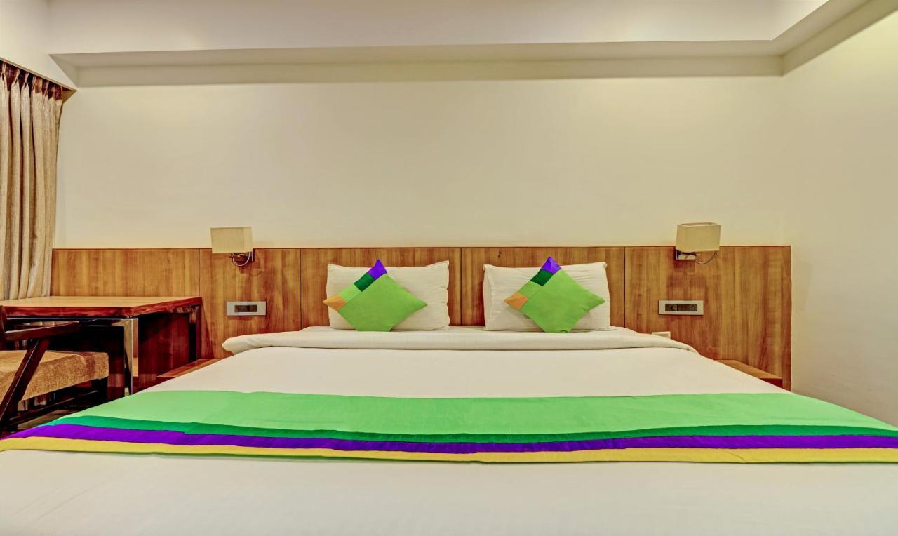 Treebo Seaesta Rk Beach Visakhapatnam Exterior photo