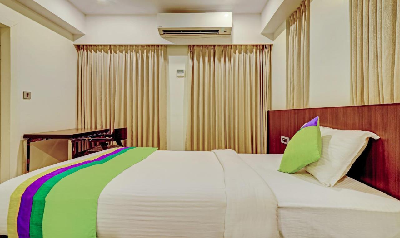 Treebo Seaesta Rk Beach Visakhapatnam Exterior photo