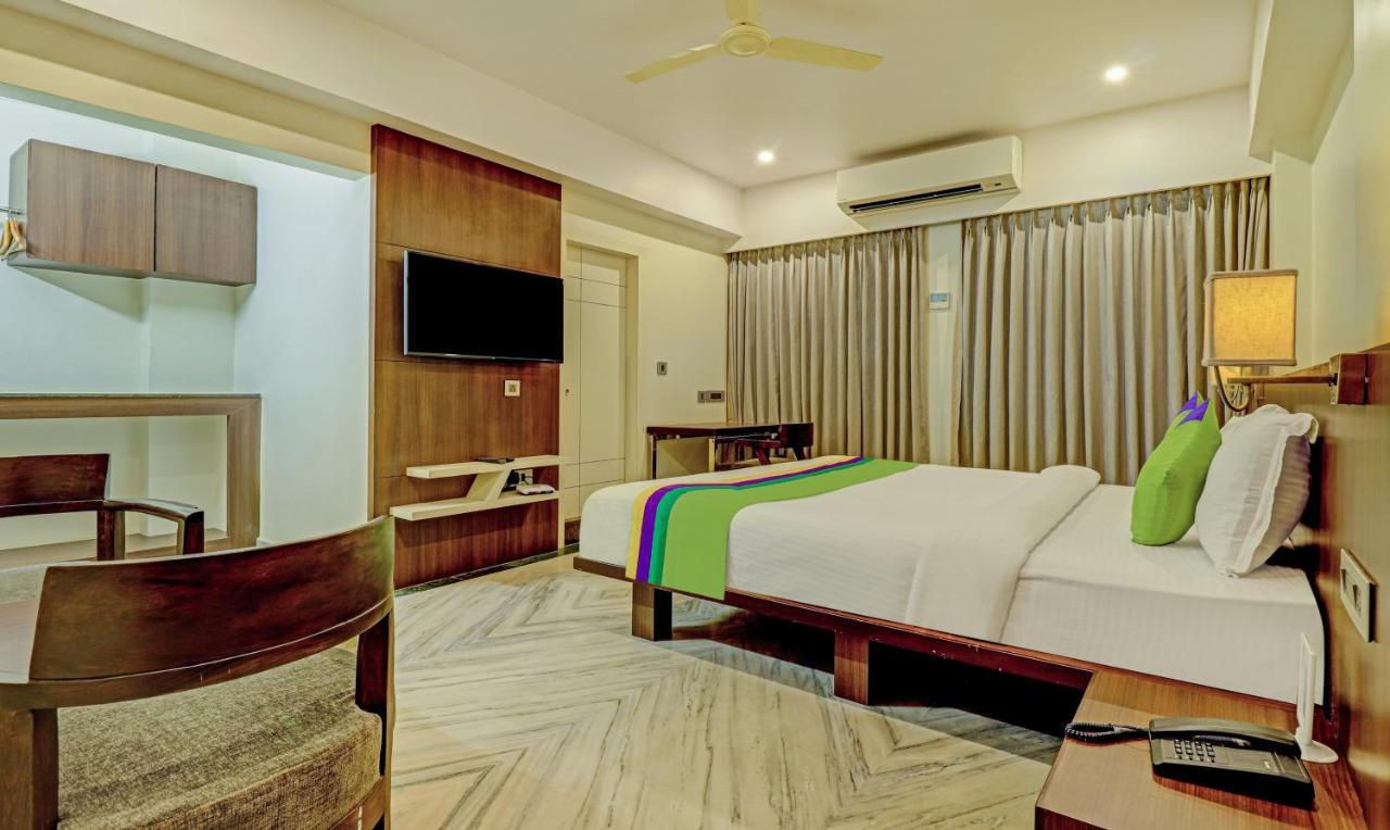 Treebo Seaesta Rk Beach Visakhapatnam Exterior photo