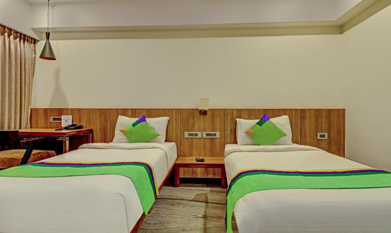 Treebo Seaesta Rk Beach Visakhapatnam Exterior photo