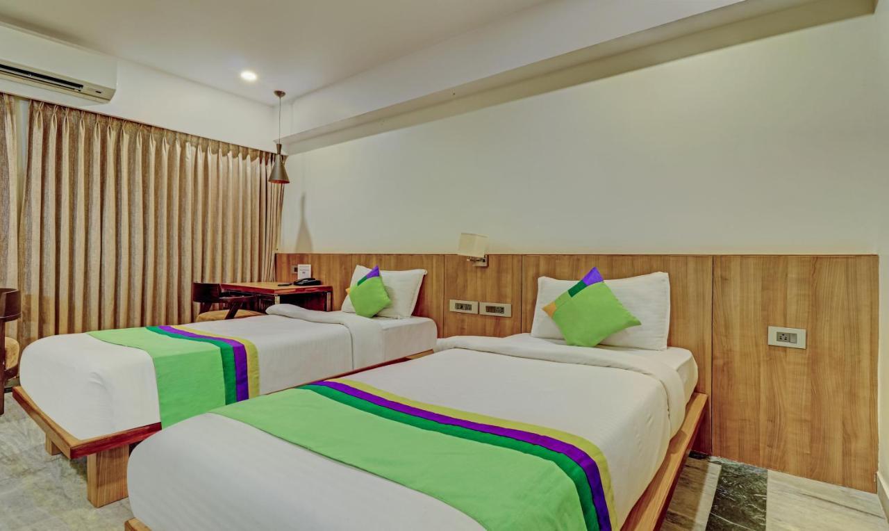 Treebo Seaesta Rk Beach Visakhapatnam Exterior photo