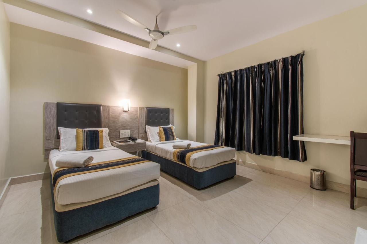 Treebo Seaesta Rk Beach Visakhapatnam Exterior photo